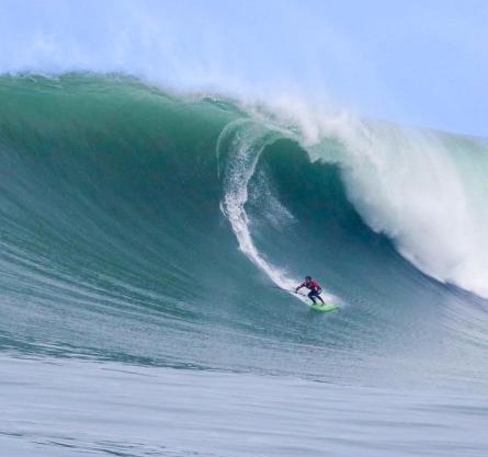 Direct Beach Access Apt & Speedy WiFi