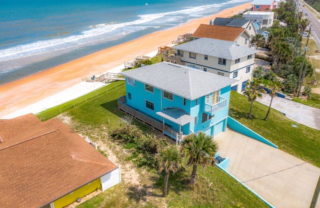Direct Oceanfront~Deck~King Bed~Grill