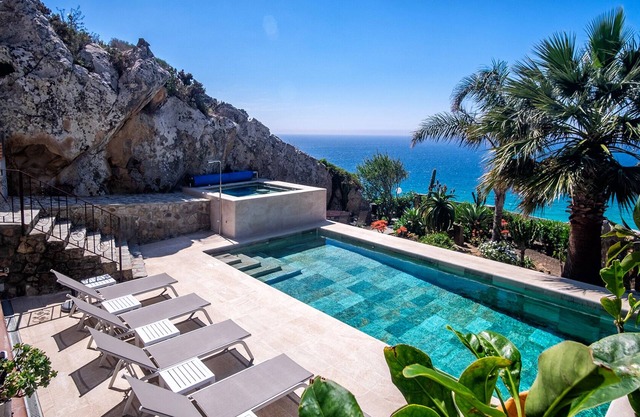 “Discover One of the BEST Villas in Andalusia” The Times UK