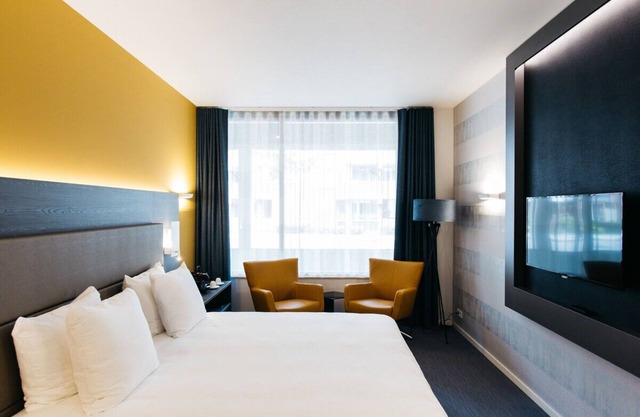 Discover Weert’s Best Spots from This Convenient Stay! Onsite Dining!