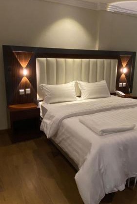 Diva Hotel 2