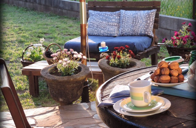 Dlaya House. Santiago's road