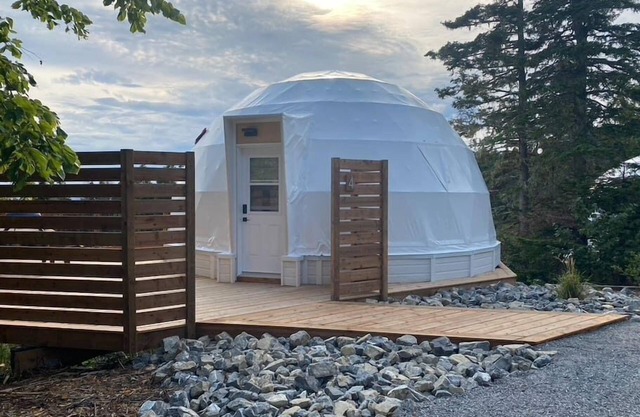 Dome #4 ocean view at Domaine Renard