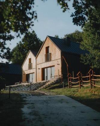 Domki W Sam Las & SPA Lubenia