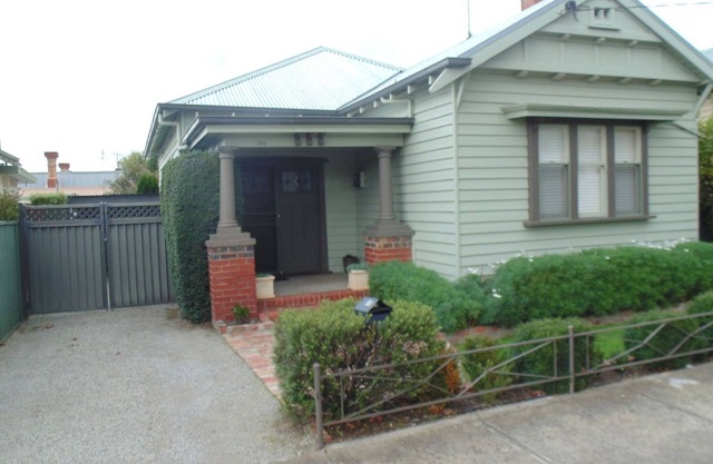 DonsLittleHouse - Quaint charming cottage