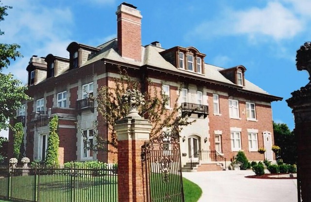 Don’t be a turkey – Celebrate Thanksgiving with family all under one roof.