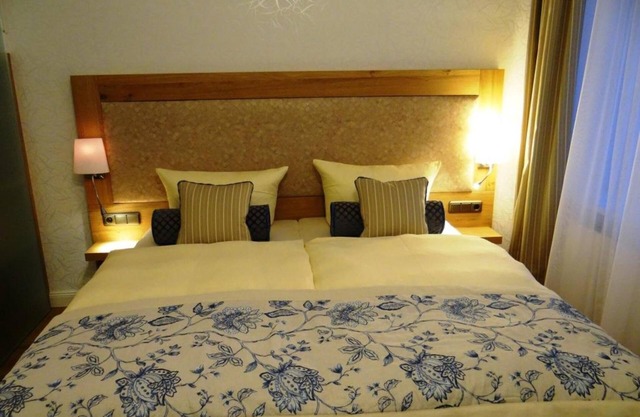 Doppelzimmer Gutshaus1 - Hotel & Restaurant Am Peenetal