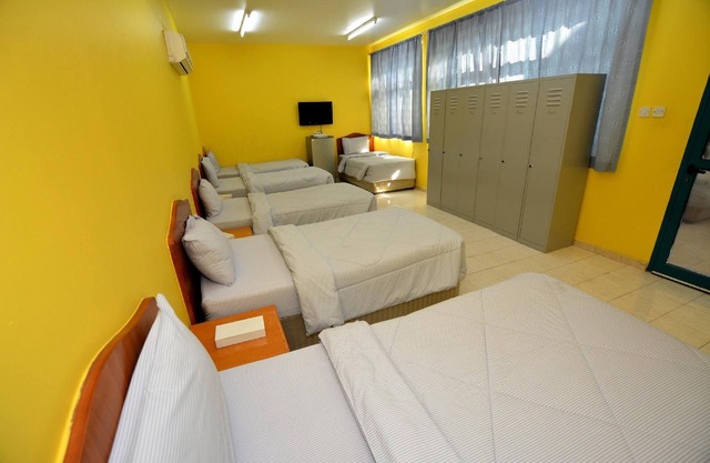 Dorm Room for 5 Yen Vy 32 Hotel