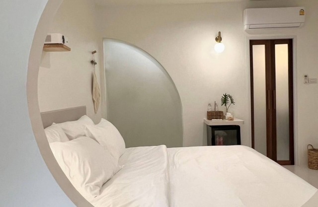 Double P. Stay and garden