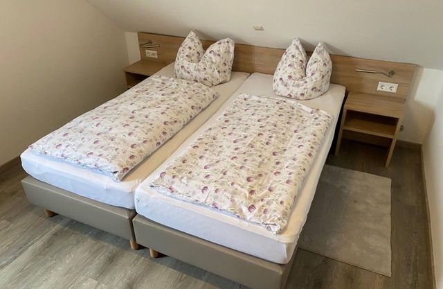 Double room classic 3 (2nd floor) - Gasthof Dörsbachhöhe