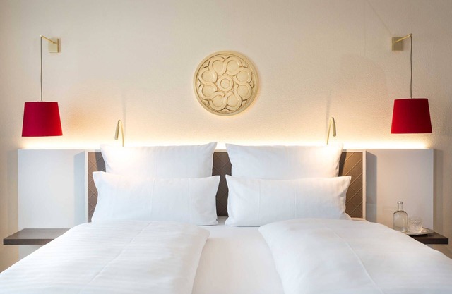 Double Room - Emich's Hotel