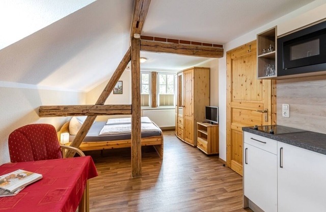 Double room for 2 guests with 28m² in Rudolstadt (297709)