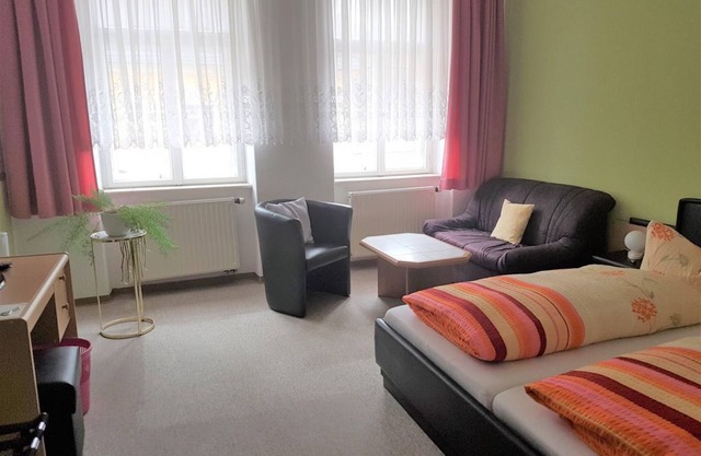 Double room, shower, WC - Zur Altdeutschen Zschopau