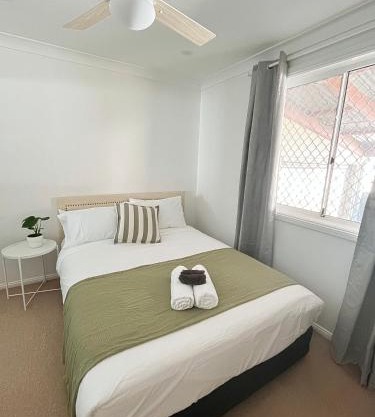 Double room with shared bathoom