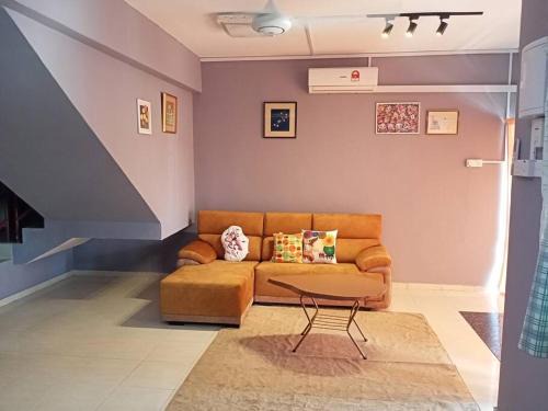 double storey cosy homestay pengkalan balak fully aircon