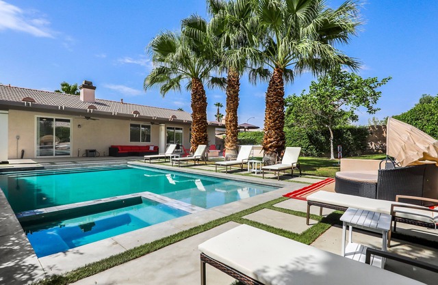Dream Oasis - Pool/Spa/Games/FirePit