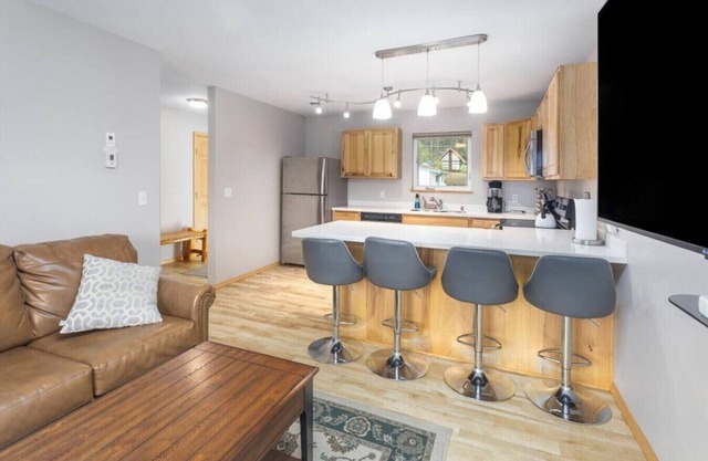 Driftwood Suites - SeaStar (#4)