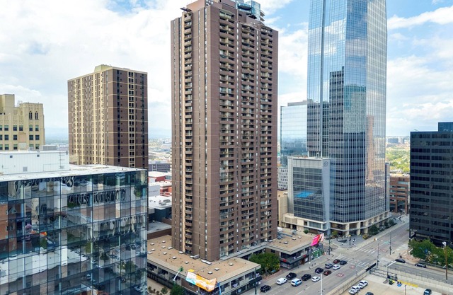 Dtwn Denver Condo w/Mtn-View Balcony!