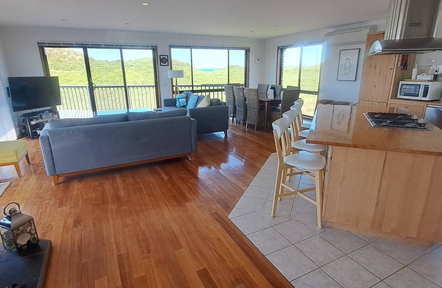 Dunes on The Esplanade Surf Beach