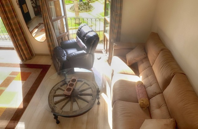 Duplex apartment located in the privileged environment of the Fuente del Rey