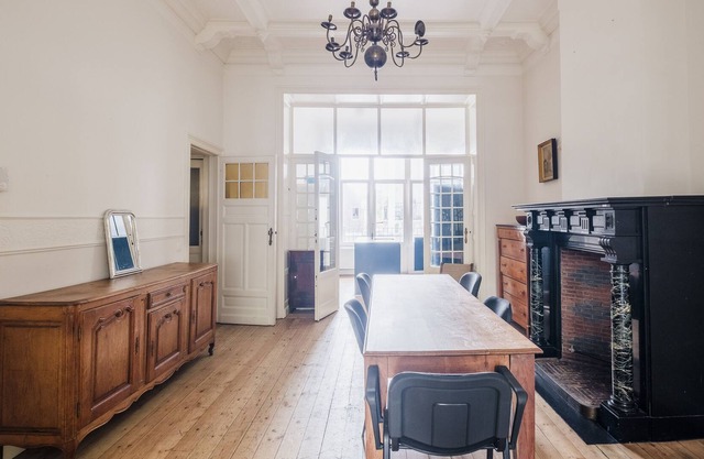 Duplex In Art Nouveau House in St Gilles city center