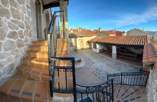 Duplex in the middle of nature, ideal for couples.