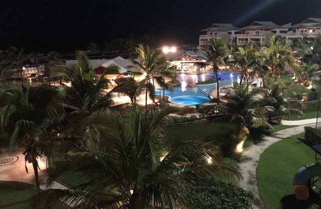 Duplex waterfront 2km from Beach Park in the most complete condominium of Porto das Dunas