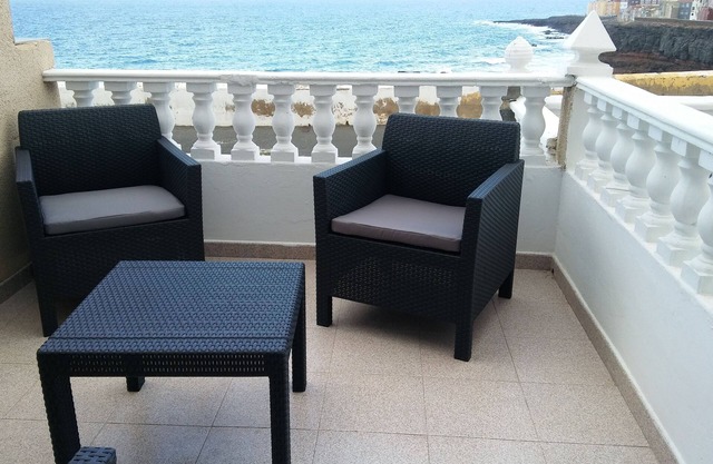 DUPLEX WITH SEA VIEWS