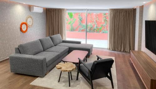 Duplex with Terrace in City Center