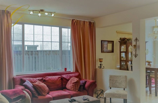 Dutch House @ Country Club Vista - Lite Resort & Bath