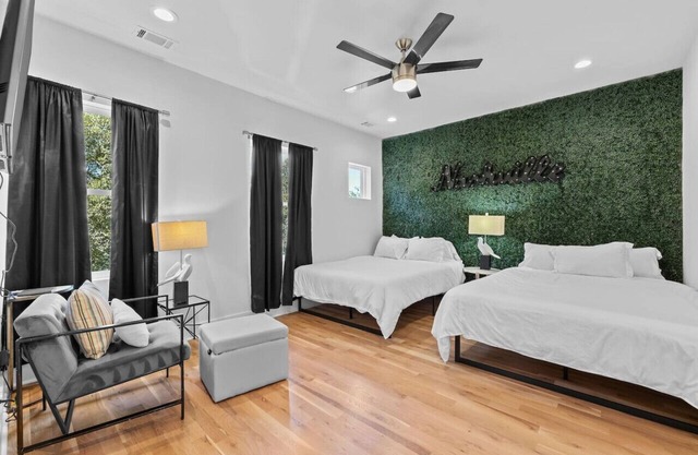EastNash Townhome W Rooftop Minutes From Broadway