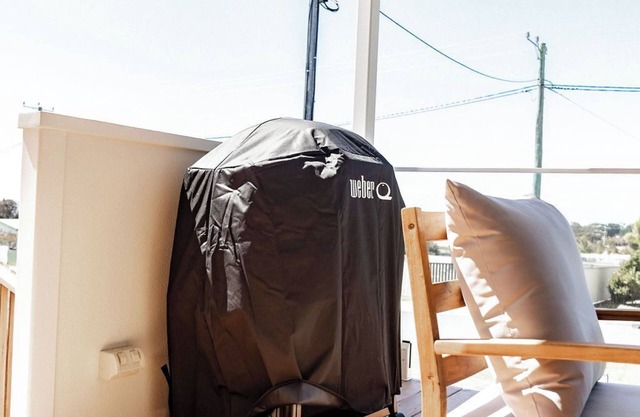 Ebenezer Bicheno - Discover the East Coast