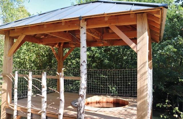 Écrin d'Auvergne: Top-of-the-range Cabin-Lodges with PRIVATE SPA