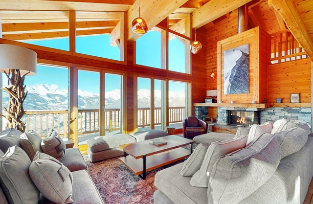 Egg SAUNA & LUXURY chalet 16 pers