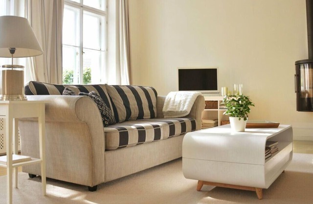 Ehemaliges Pfarrhaus Alt-Teterin Wohnung I