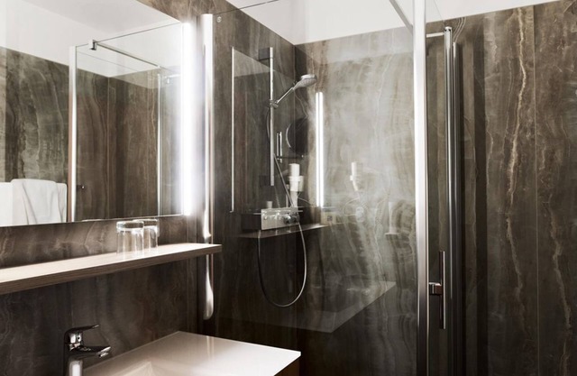 Einzelzimmer Komfort Plus bis 2 Nächte - Hotel Garni Thermenoase