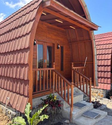 Ekas Rising Coffee And Cottages