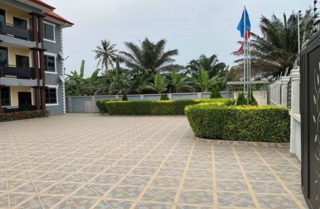 Ekoara flat C 2 bedroom 3 wash
