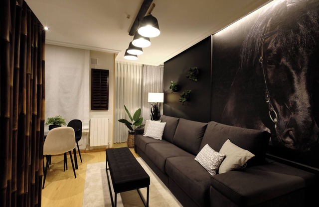 El Balconcillo - Luxury in the center of Gijón - Grupo Querbes