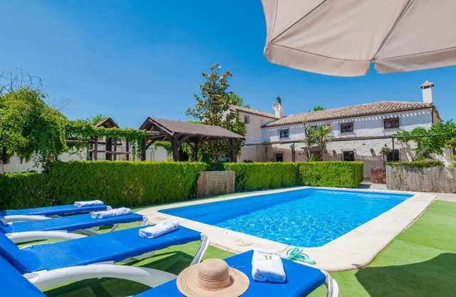 El Cortijuelo de la Media Luna Alcalá La Real by Ruralidays