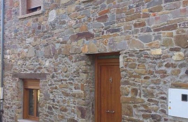 EL PAJAR DEL BIERZO -, A place to enjoy, relax and rest.