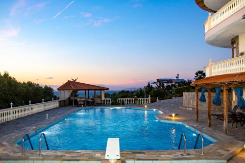 El Paraiso Premium