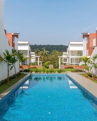 El Tesoro 2BHK Elegant Apartments in Siolim with Pool- 10 mins Drive to Assagao