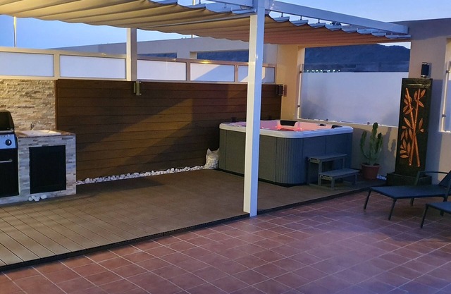 EL Valle Dúplex, Puerto Rico