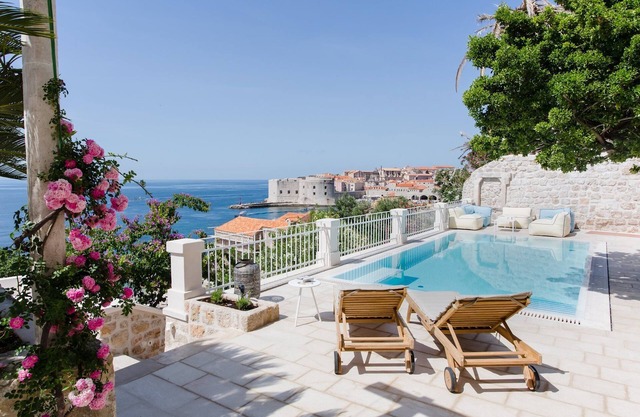 Elegant Dubrovnik Villa | 5 Bedrooms | Villa Dubrovnik Supila | Private Heated.