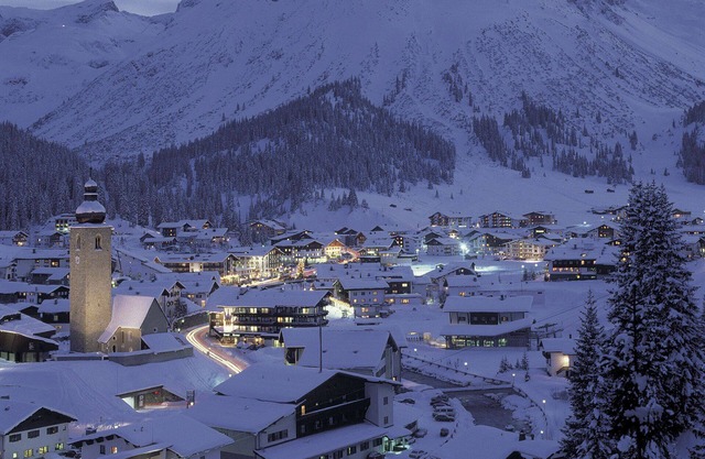 Elegant, fully furnished apartment - ski out/ski in