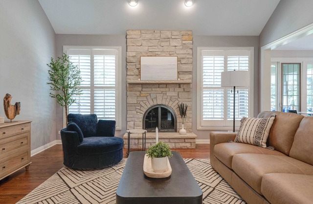 Elegant Libertyville Estate-4,000+ Sq Ft, Game Room & Smart Tech #42189