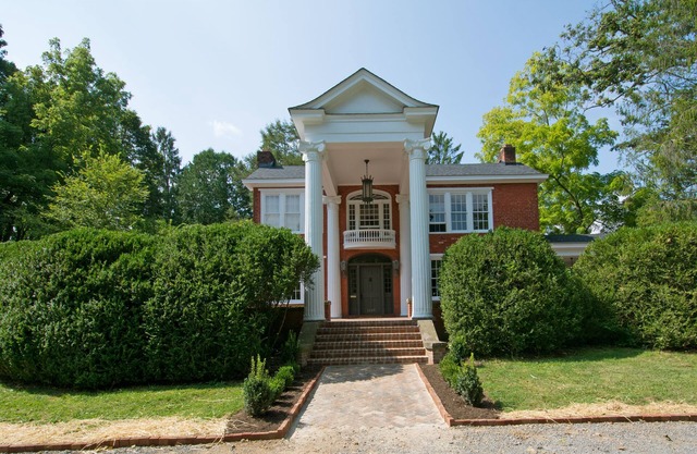 Elegant Updated Mansion in the Heart of Lewisburg