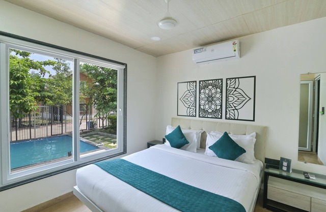 Elegant Waterfront Resort