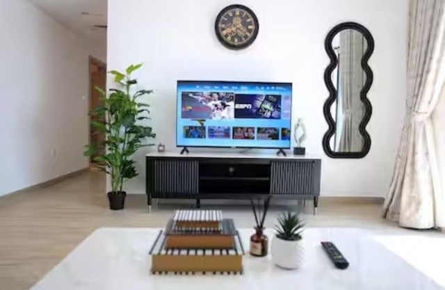 Elegant2BR Yas Island Luxe Stay near Ferrari World